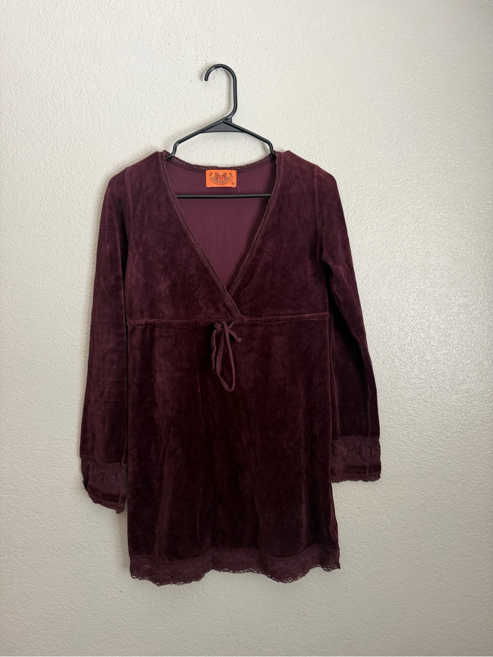 Juicy couture women’s burgundy velvet y2K mini dress size small